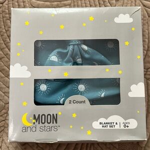 2 count Moon and stars baby Blanket and Hat set